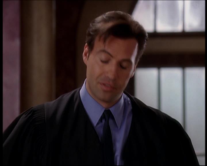 Charmed-Online-dot-715ShowGhouls0557.jpg