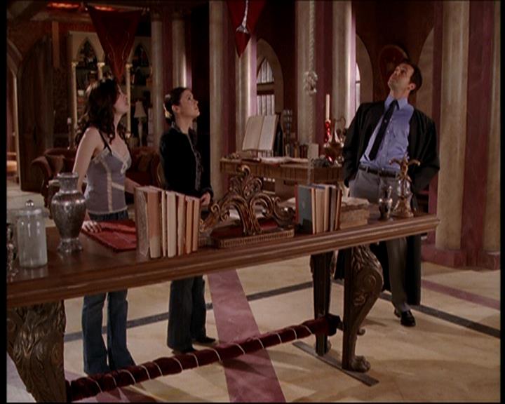 Charmed-Online-dot-715ShowGhouls0581.jpg