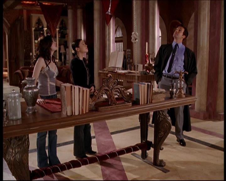 Charmed-Online-dot-715ShowGhouls0582.jpg