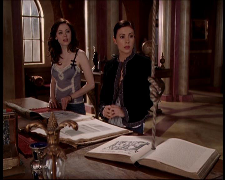 Charmed-Online-dot-715ShowGhouls0589.jpg