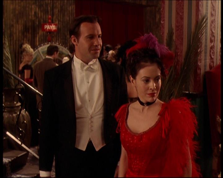 Charmed-Online-dot-715ShowGhouls0816.jpg