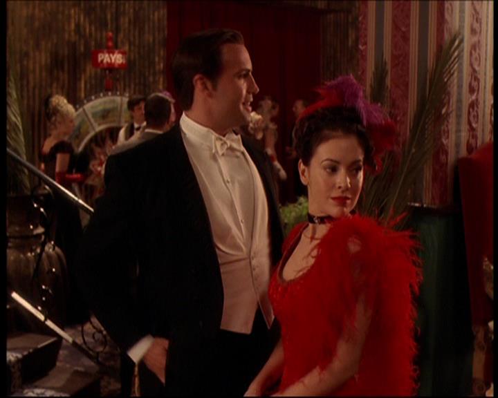 Charmed-Online-dot-715ShowGhouls0817.jpg