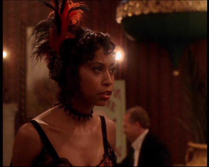 Charmed-Online-dot-715ShowGhouls0864.jpg
