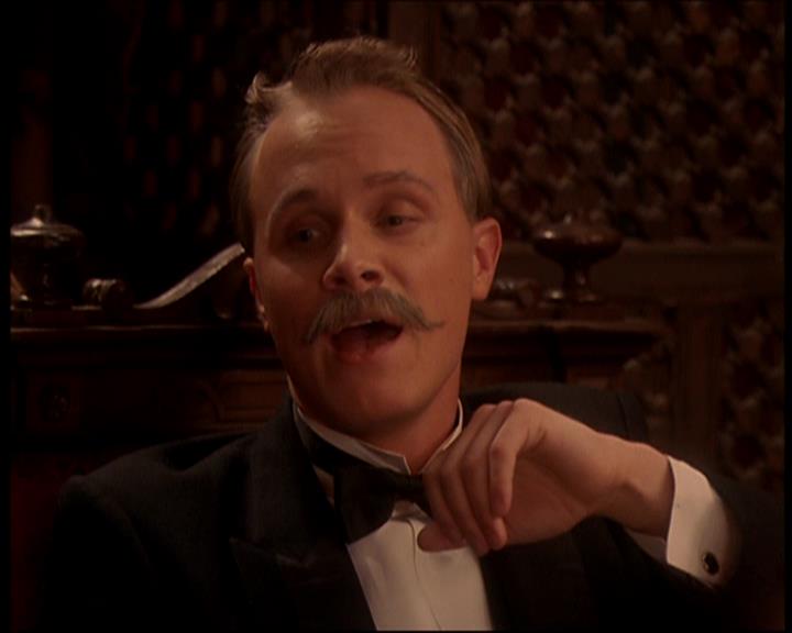 Charmed-Online-dot-715ShowGhouls0916.jpg