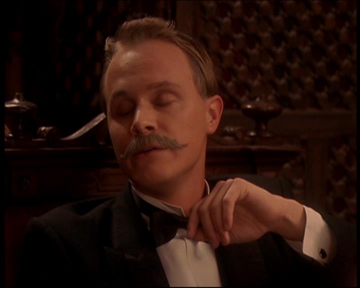 Charmed-Online-dot-715ShowGhouls0919.jpg