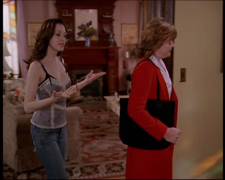 Charmed-Online-dot-715ShowGhouls1039.jpg