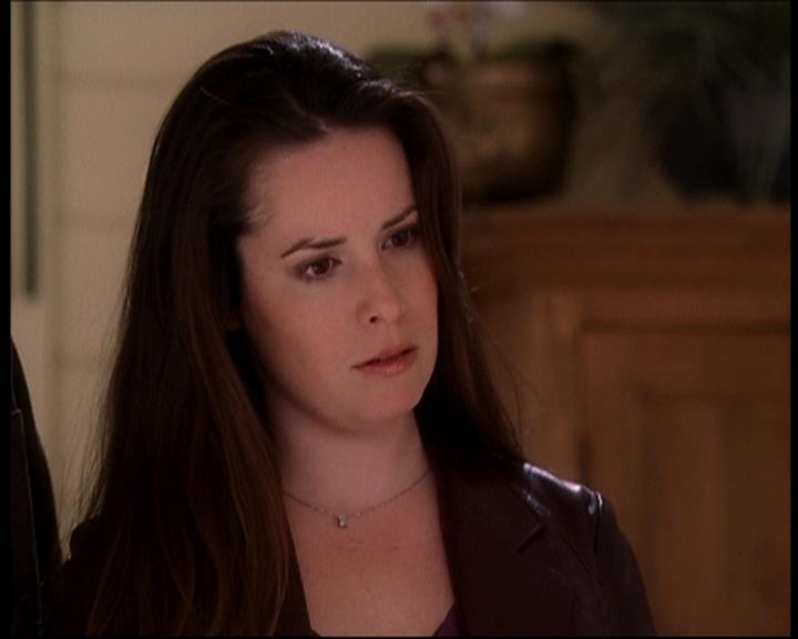 Charmed-Online-dot-715ShowGhouls1322.jpg Charmed-Online-dot-715ShowGhouls1322.jpg