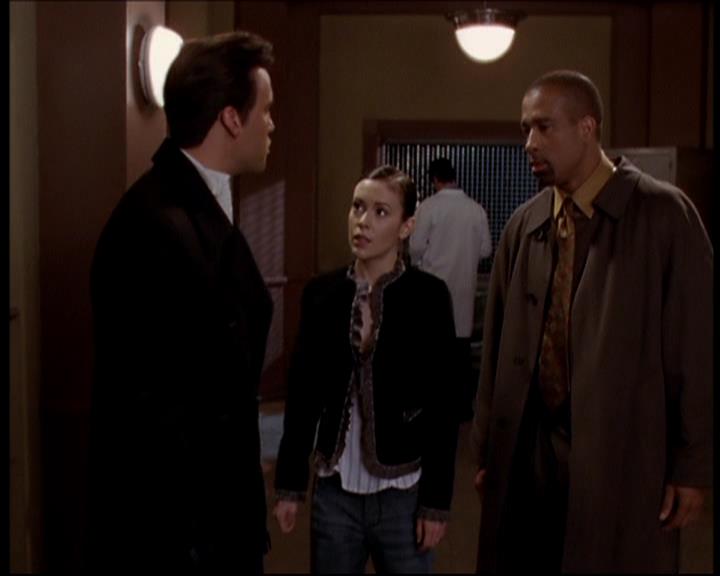 Charmed-Online-dot-715ShowGhouls1410.jpg