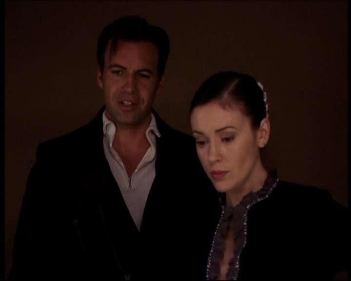 Charmed-Online-dot-715ShowGhouls1504.jpg