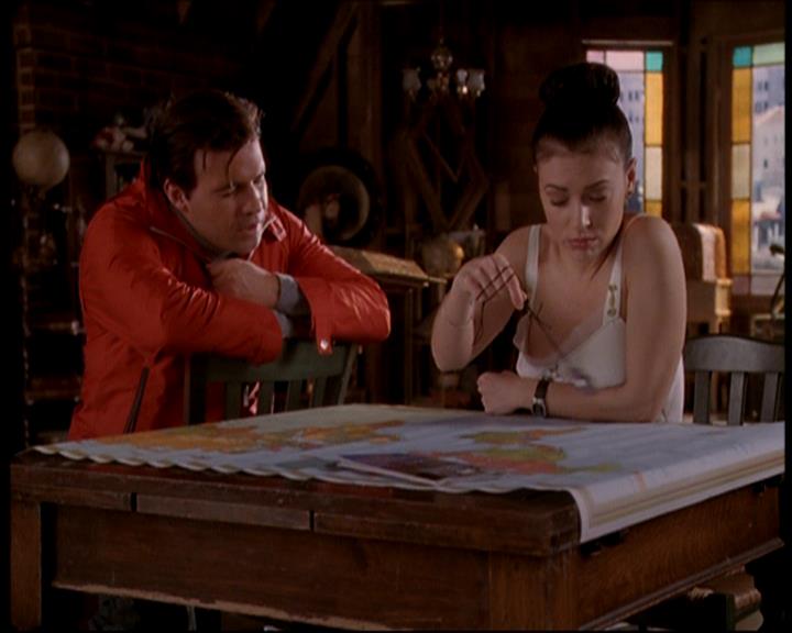 Charmed-Online-dot-716TheSevenYearWitch0829.jpg