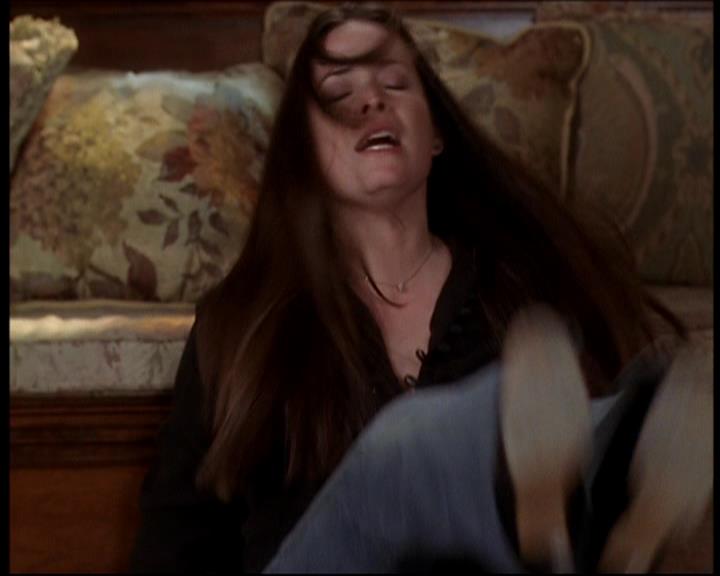 Charmed-Online-dot-716TheSevenYearWitch1369.jpg