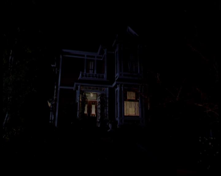Charmed-Online-dot-716TheSevenYearWitch1789.jpg