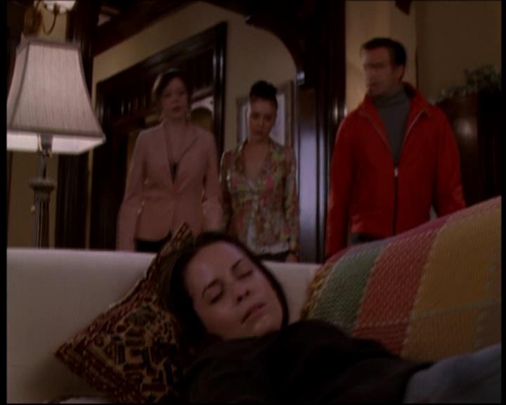 Charmed-Online-dot-716TheSevenYearWitch1794.jpg