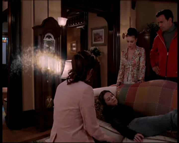 Charmed-Online-dot-716TheSevenYearWitch1836.jpg