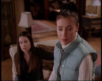 Charmed-Online-dot-716TheSevenYearWitch0627.jpg