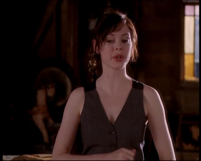 Charmed-Online-dot-716TheSevenYearWitch0851.jpg