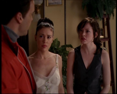 Charmed-Online-dot-716TheSevenYearWitch1011.jpg