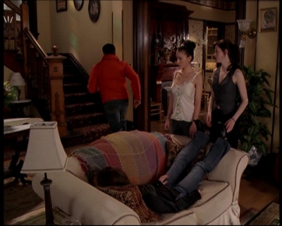 Charmed-Online-dot-716TheSevenYearWitch1038.jpg