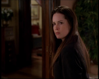 Charmed-Online-dot-716TheSevenYearWitch1734.jpg