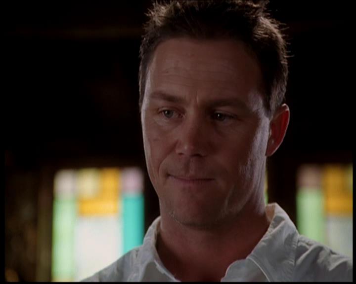Charmed-Online-dot-717ScryHard0135.jpg