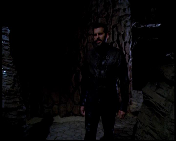Charmed-Online-dot-717ScryHard0168.jpg