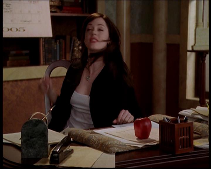 Charmed-Online-dot-717ScryHard0352.jpg