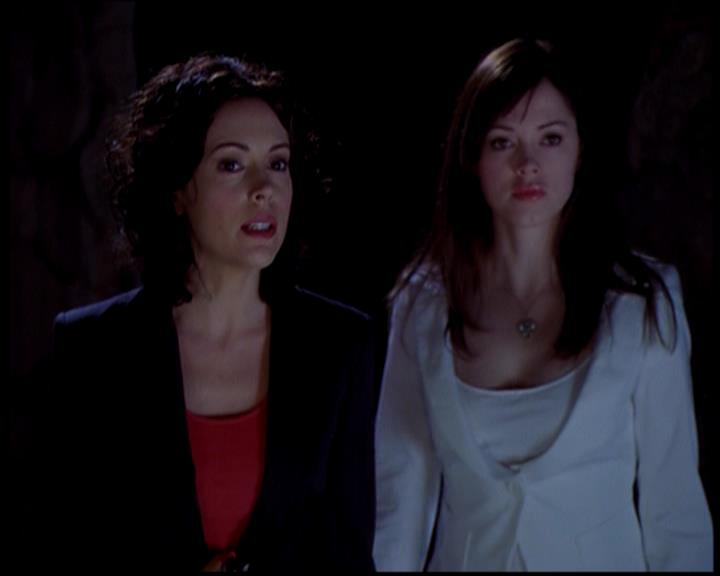 Charmed-Online-dot-717ScryHard0712.jpg