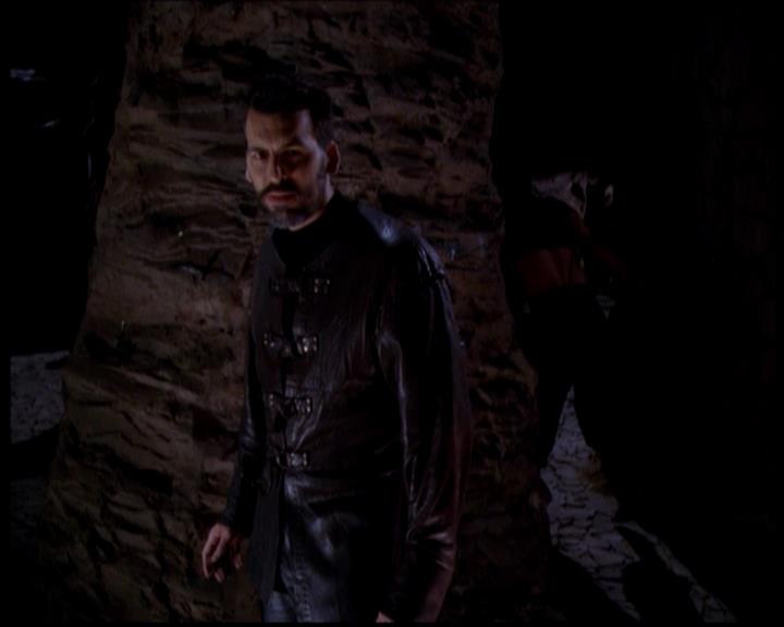 Charmed-Online-dot-717ScryHard0887.jpg