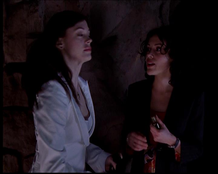 Charmed-Online-dot-717ScryHard0890.jpg