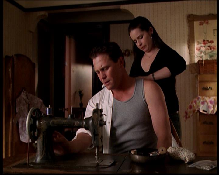 Charmed-Online-dot-717ScryHard1338.jpg