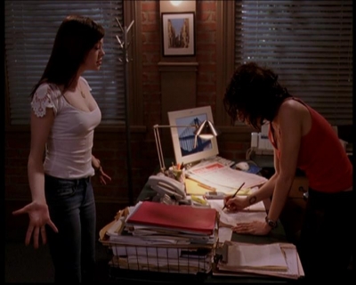 Charmed-Online-dot-717ScryHard1571.jpg