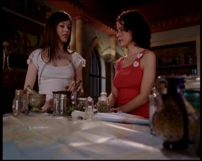 Charmed-Online-dot-717ScryHard1785.jpg