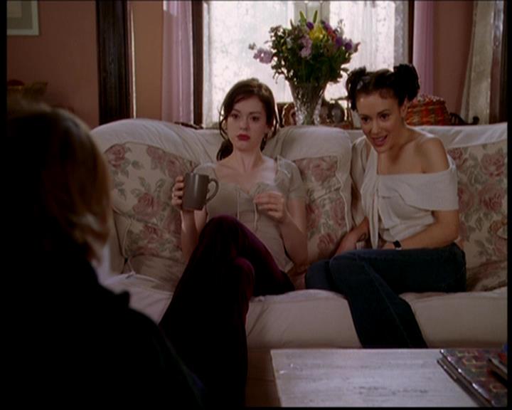 Charmed-Online-dot-718LittleBoxOfHorrors0129.jpg