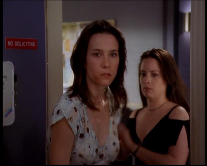Charmed-Online-dot-718LittleBoxOfHorrors0744.jpg