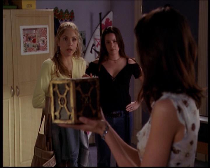 Charmed-Online-dot-718LittleBoxOfHorrors0755.jpg