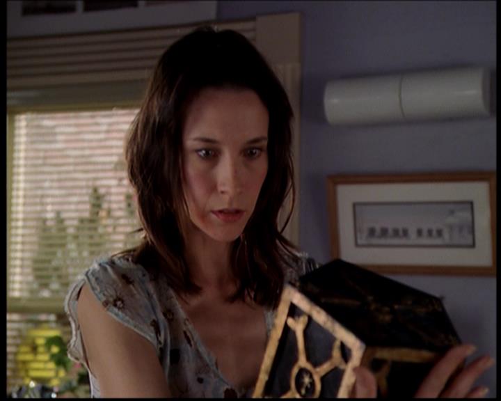 Charmed-Online-dot-718LittleBoxOfHorrors0763.jpg