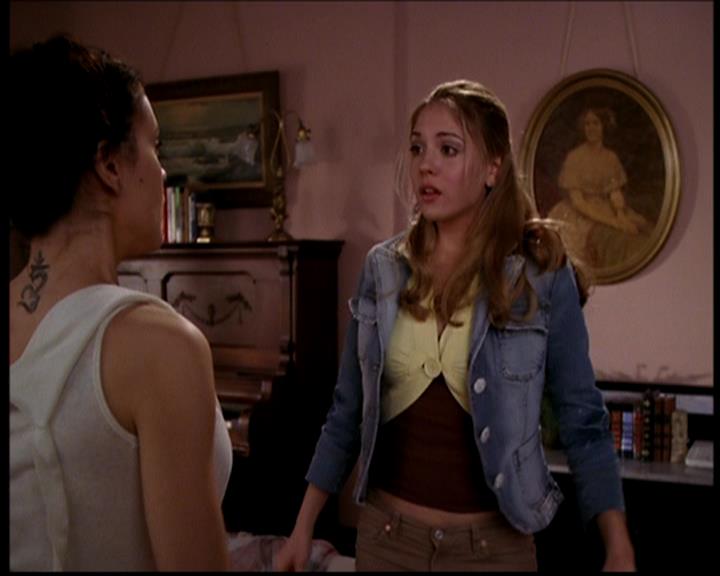 Charmed-Online-dot-718LittleBoxOfHorrors1133.jpg