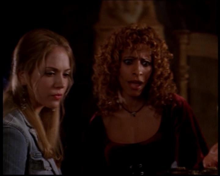 Charmed-Online-dot-718LittleBoxOfHorrors1481.jpg