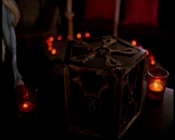 Charmed-Online-dot-718LittleBoxOfHorrors1550.jpg