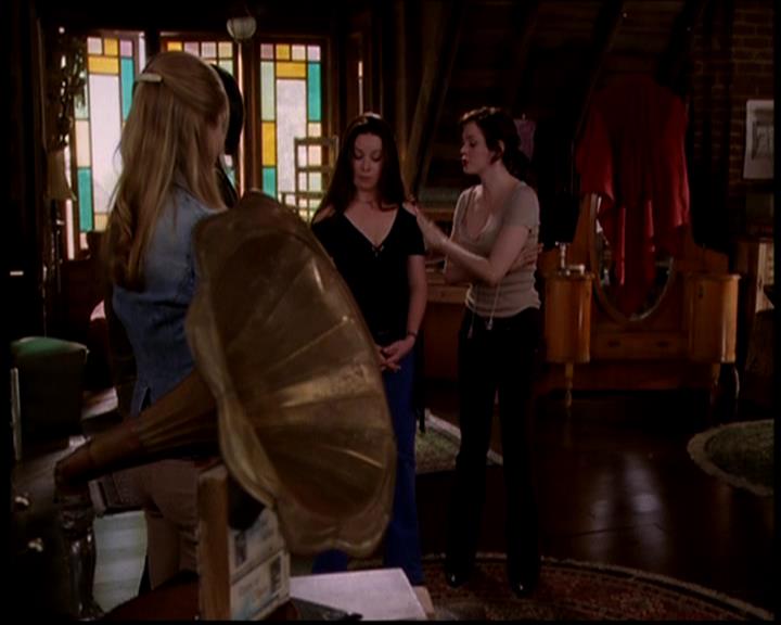 Charmed-Online-dot-718LittleBoxOfHorrors1829.jpg