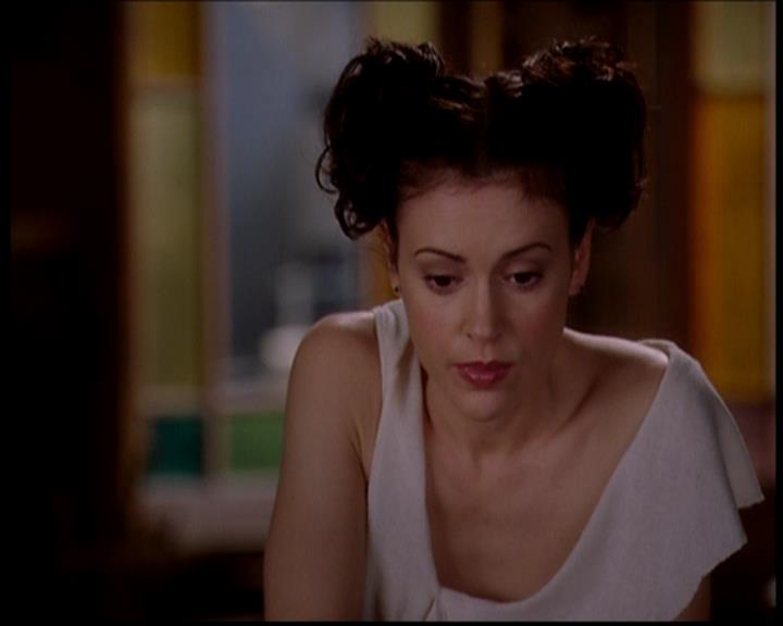 Charmed-Online-dot-718LittleBoxOfHorrors1890.jpg