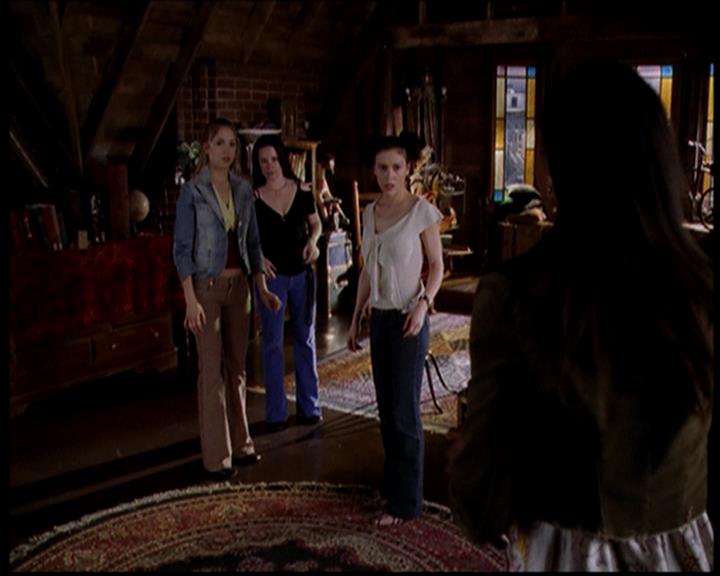 Charmed-Online-dot-718LittleBoxOfHorrors2075.jpg