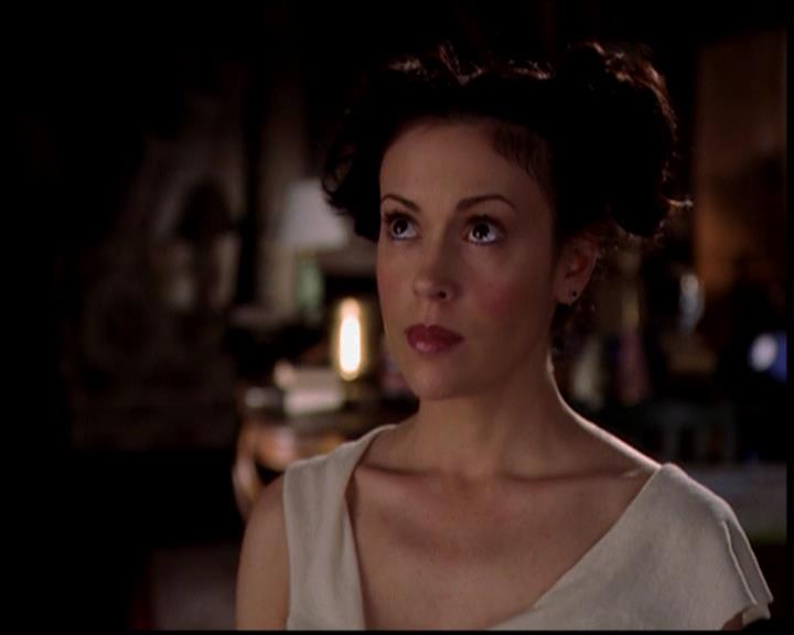 Charmed-Online-dot-718LittleBoxOfHorrors2140.jpg