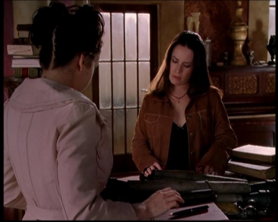 Charmed-Online-dot-718LittleBoxOfHorrors1398.jpg