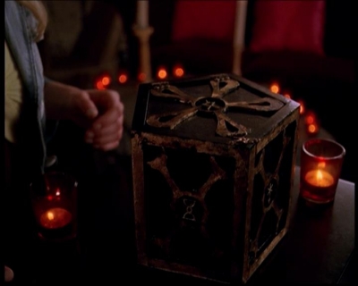 Charmed-Online-dot-718LittleBoxOfHorrors1693.jpg