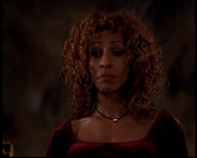 Charmed-Online-dot-718LittleBoxOfHorrors1739.jpg