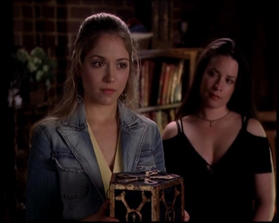 Charmed-Online-dot-718LittleBoxOfHorrors2120.jpg