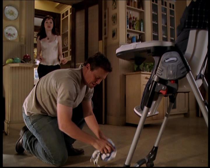 Charmed-Online-dot-719FreakyPhoebe0007.jpg