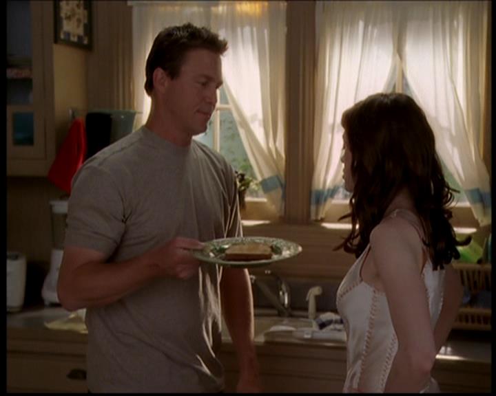 Charmed-Online-dot-719FreakyPhoebe0044.jpg