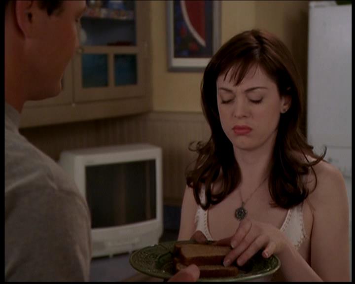Charmed-Online-dot-719FreakyPhoebe0045.jpg